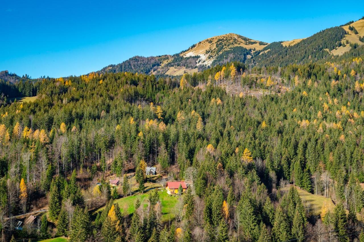 Apartments Farm House Uric Jesenice Εξωτερικό φωτογραφία
