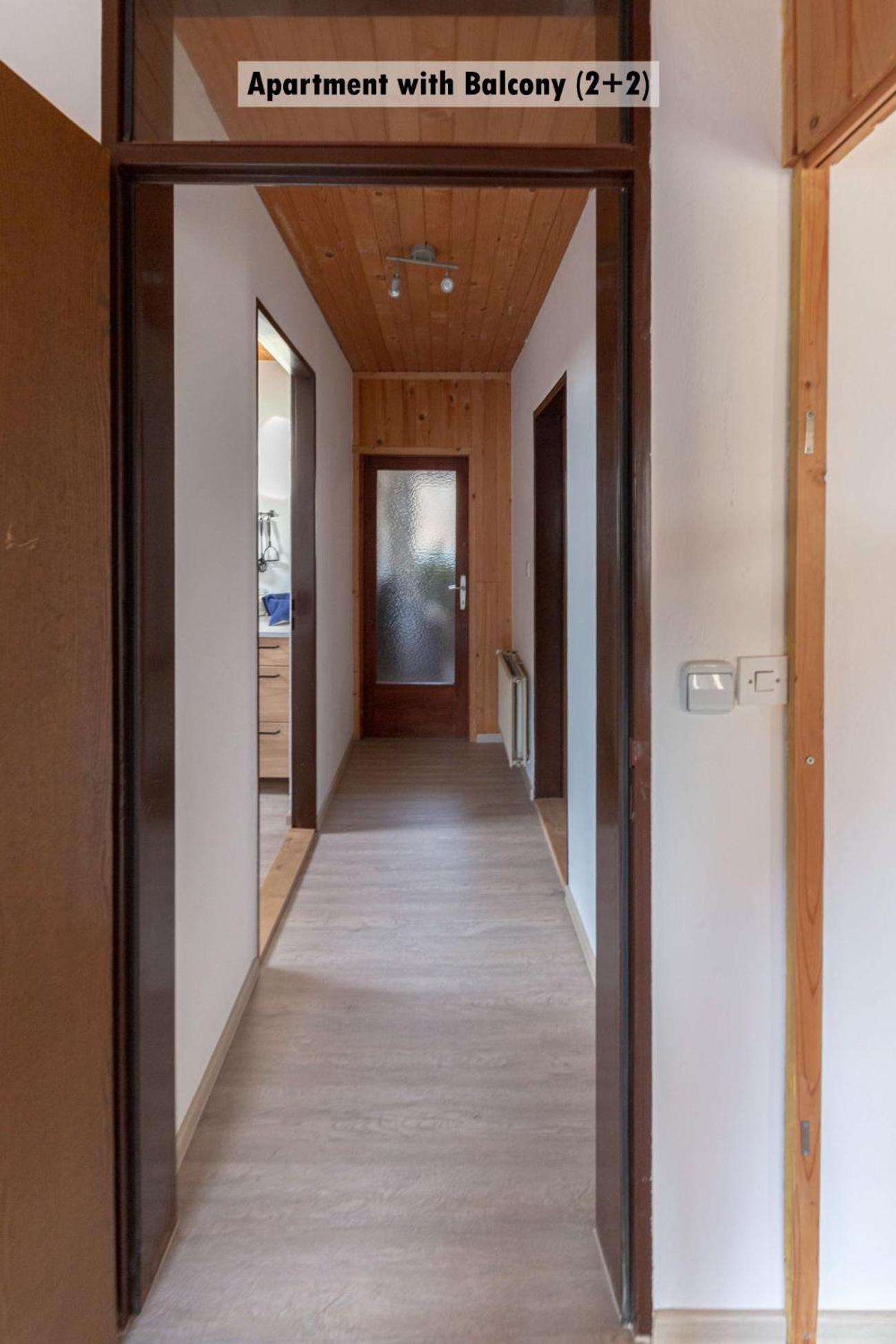 Apartments Farm House Uric Jesenice Εξωτερικό φωτογραφία